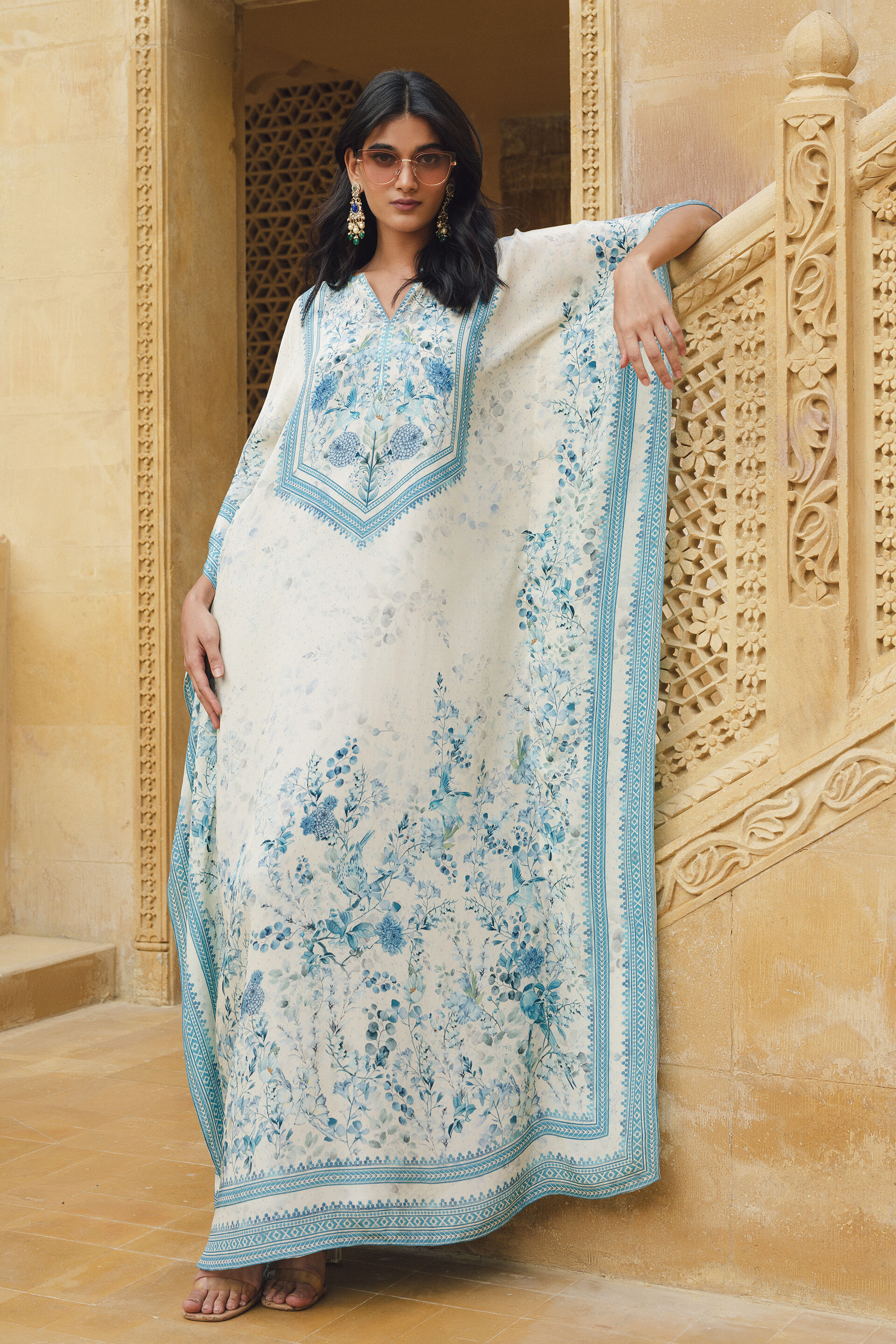 Amali Kaftan - White, White, image 4